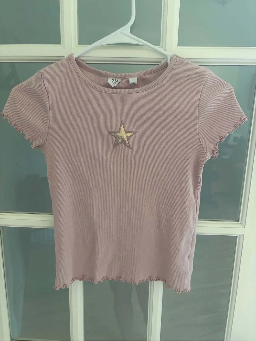 GAP Light Pink Ribbed Tee with Silver Star